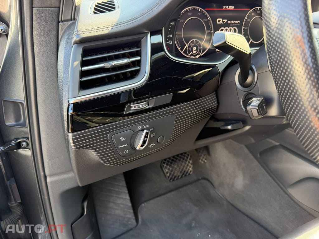 Audi Q7 3.0 TDi e-tron quattro S-line Tiptronic