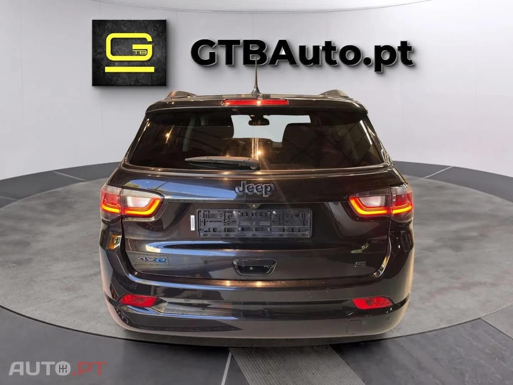 Jeep Compass 1.3 T4 4xe PLUG-IN HYBRID