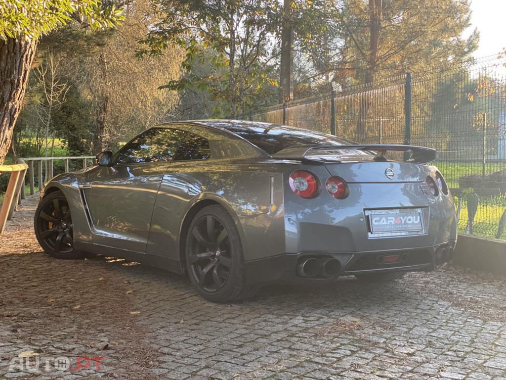 Nissan GT-R 3.8 V6 Premium Edition