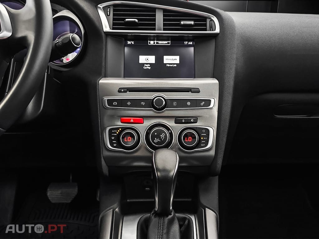Citroen C4 1.2 PureTech Shine EAT6