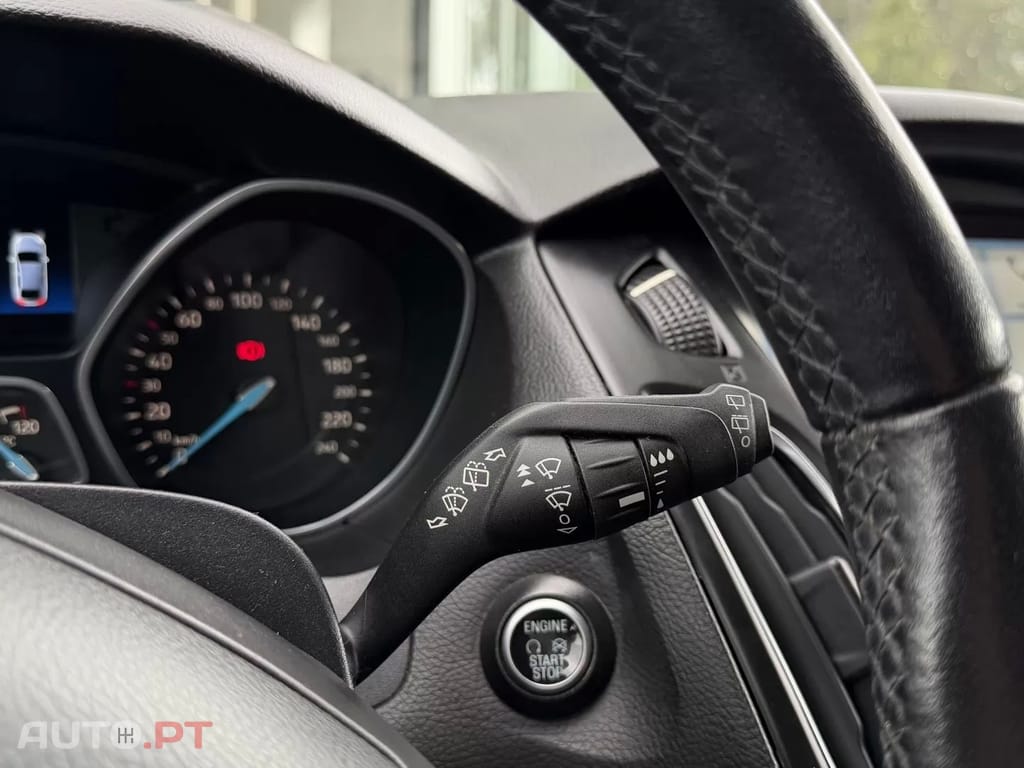 Ford Focus SW 1.0 EcoBoost Titanium