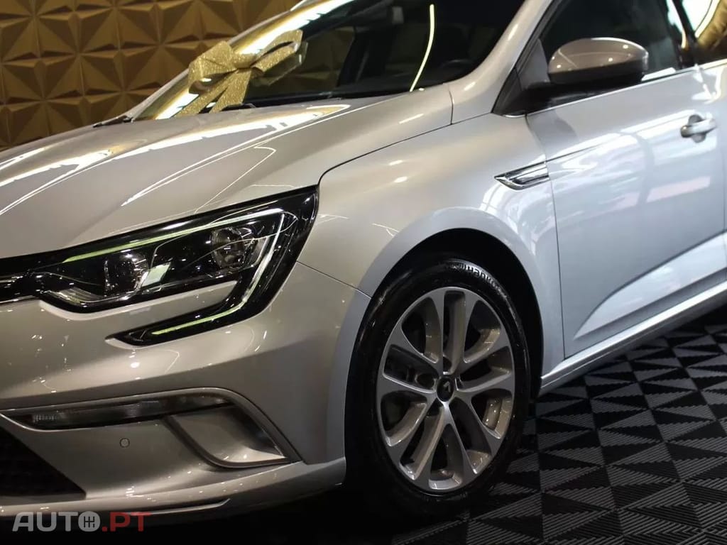 Renault Mégane Sport Tourer 1.5 Blue dCi GT Line