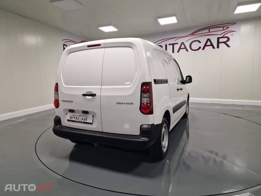 Peugeot Partner 1.6 BlueHDi L1 Premium 3L