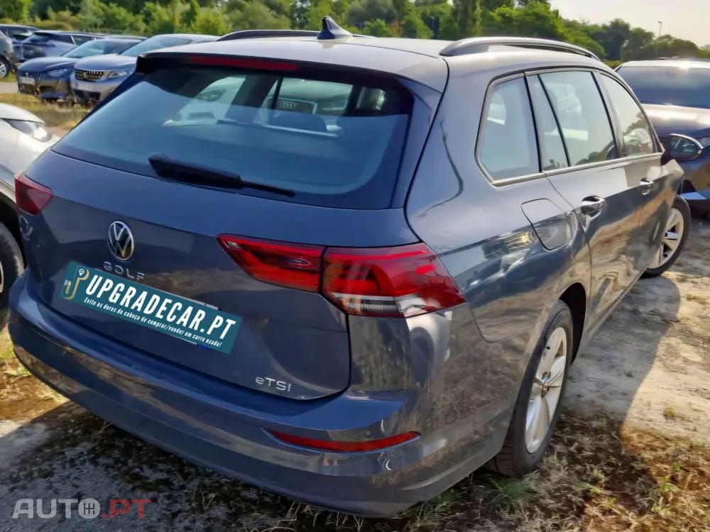 Volkswagen Golf Variant 1.0 eTSI Life DSG