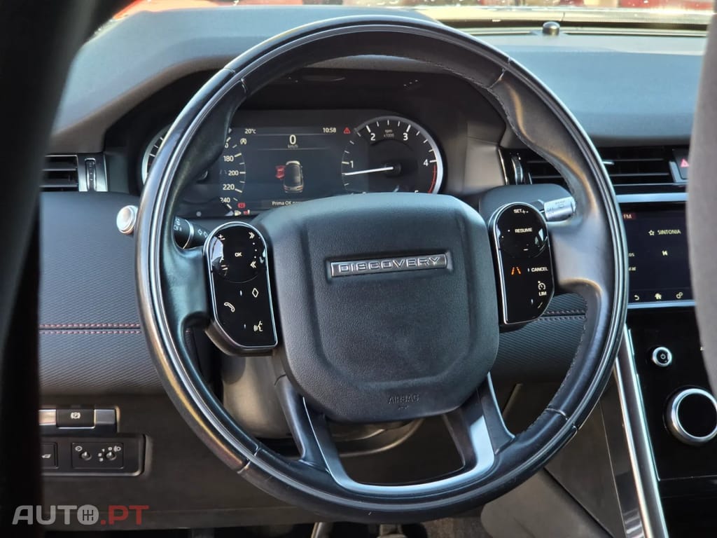 Land Rover Discovery Sport Outro
