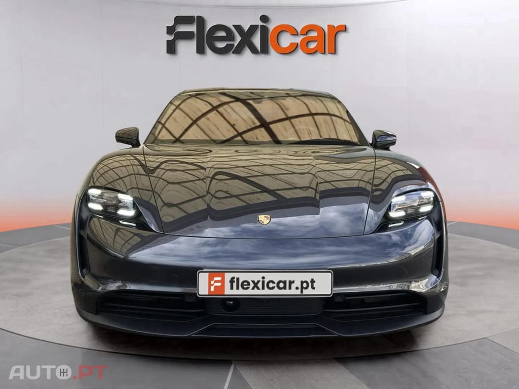 Porsche Taycan 4S