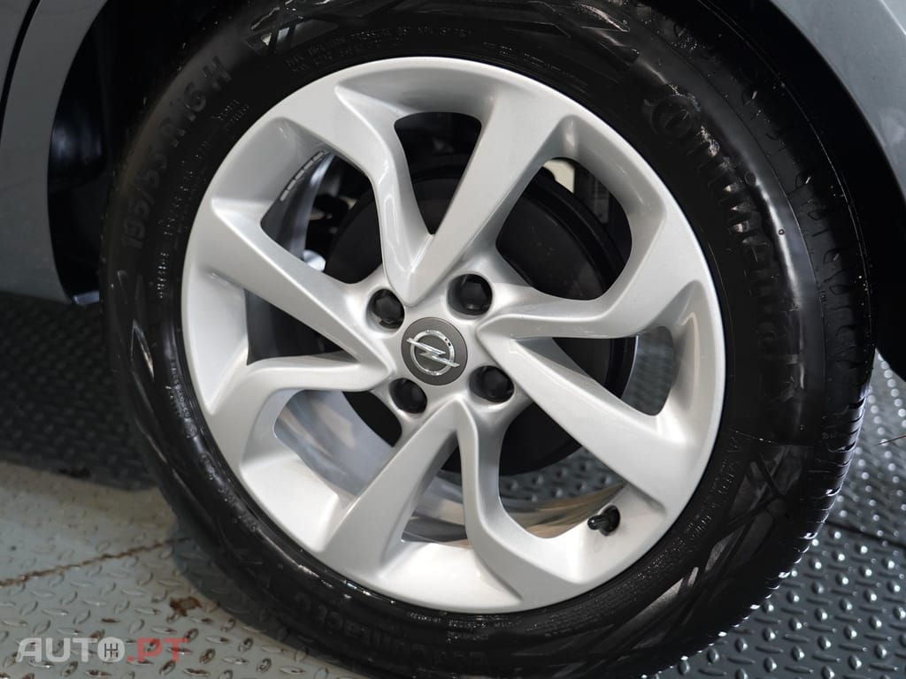 Opel Corsa 1.0 T 120 Anos