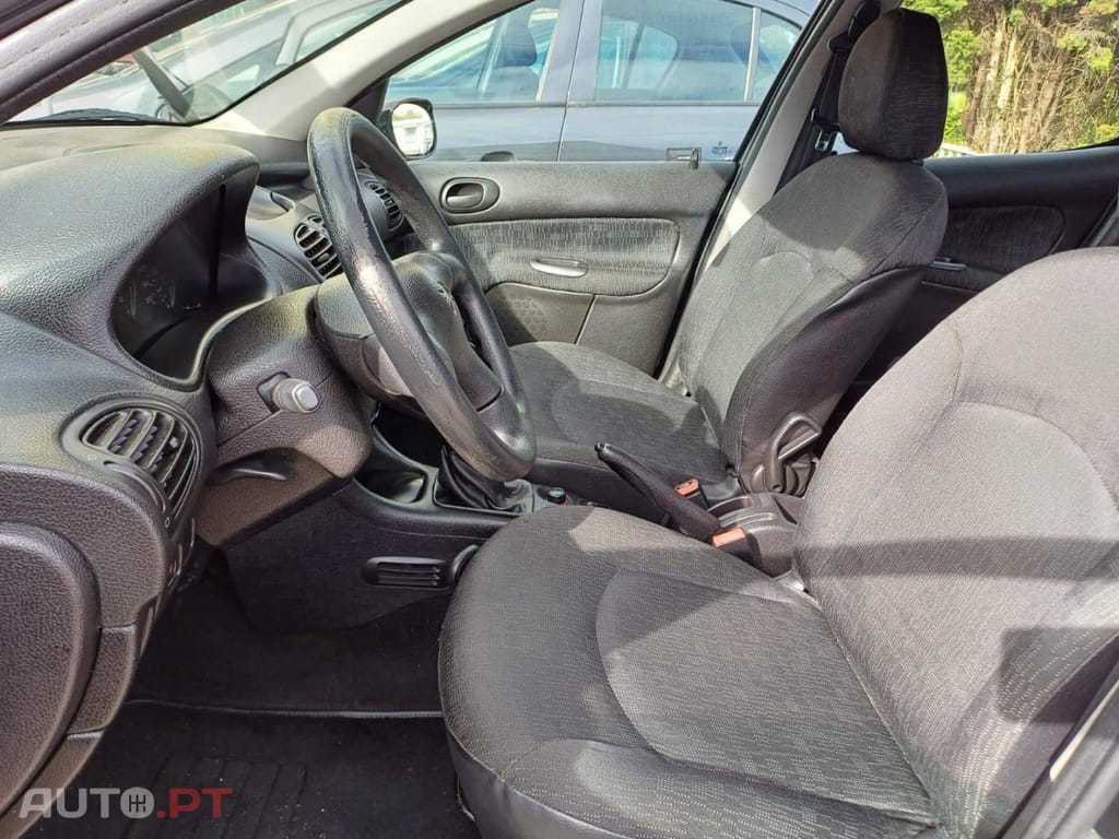 Peugeot 206 1.1 XR Présence