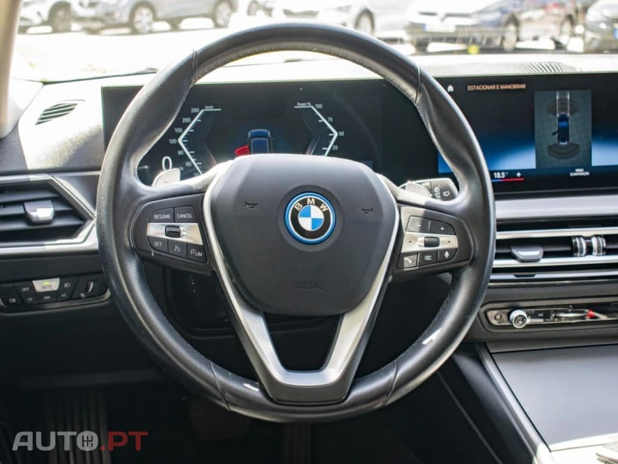 BMW 320 e Touring Auto