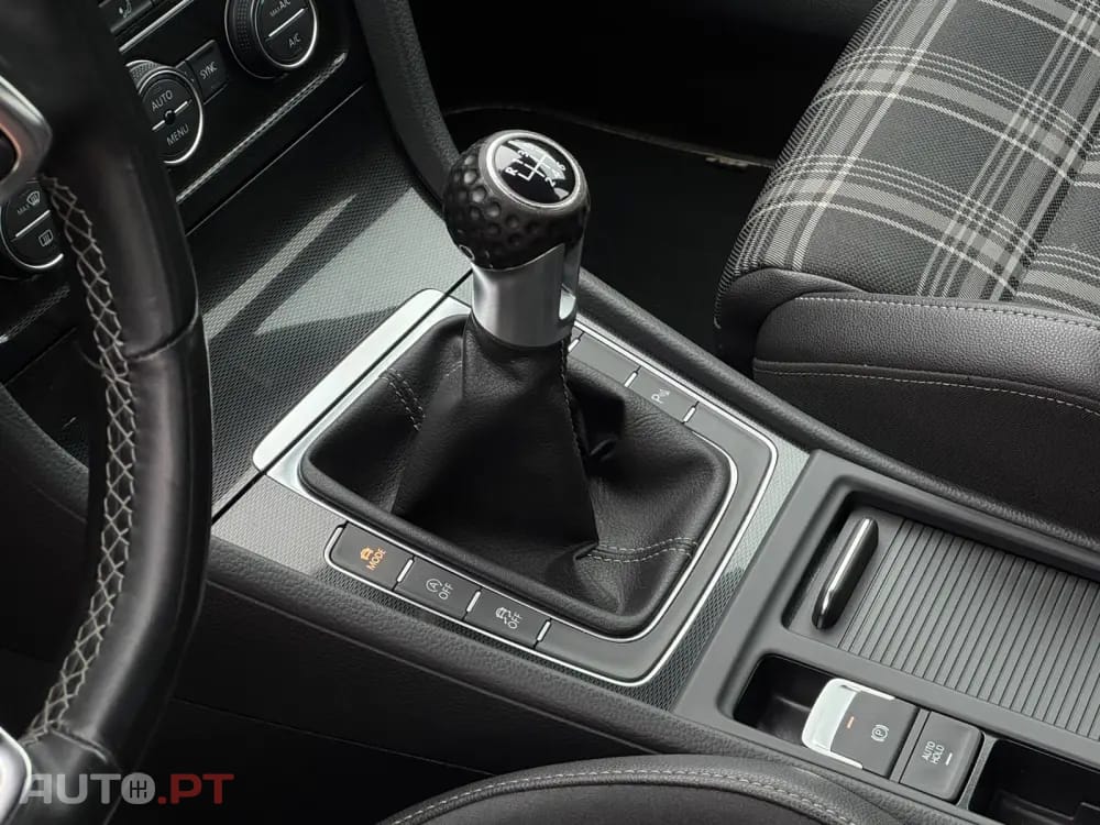 Volkswagen Golf 2.0 TDi GTD