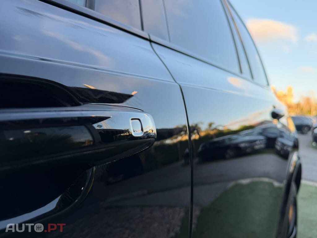 Volvo XC90 2.0 T8 PHEV R-Design AWD