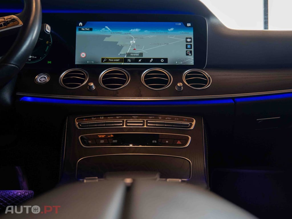 Mercedes-Benz E 300 de AMG Line