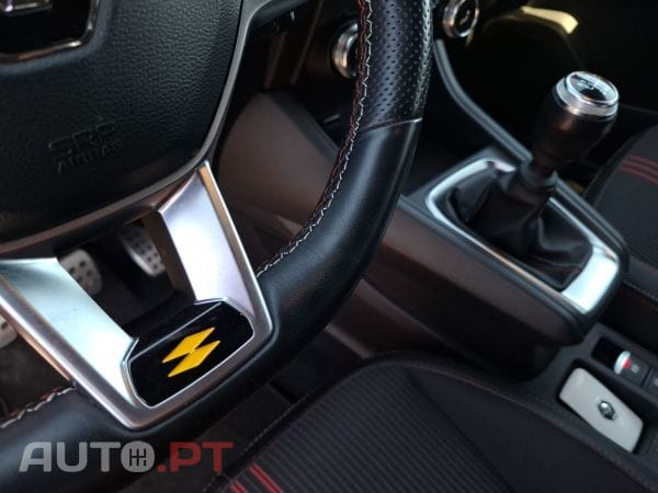 Renault Captur 1.0 TCe 90 RS Line — fotografia 26