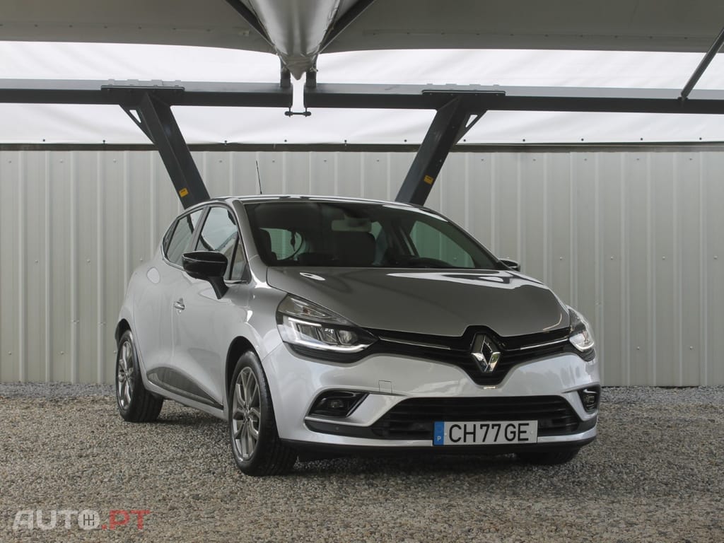 Renault Clio ENERGY TCe 120 EDC Intens