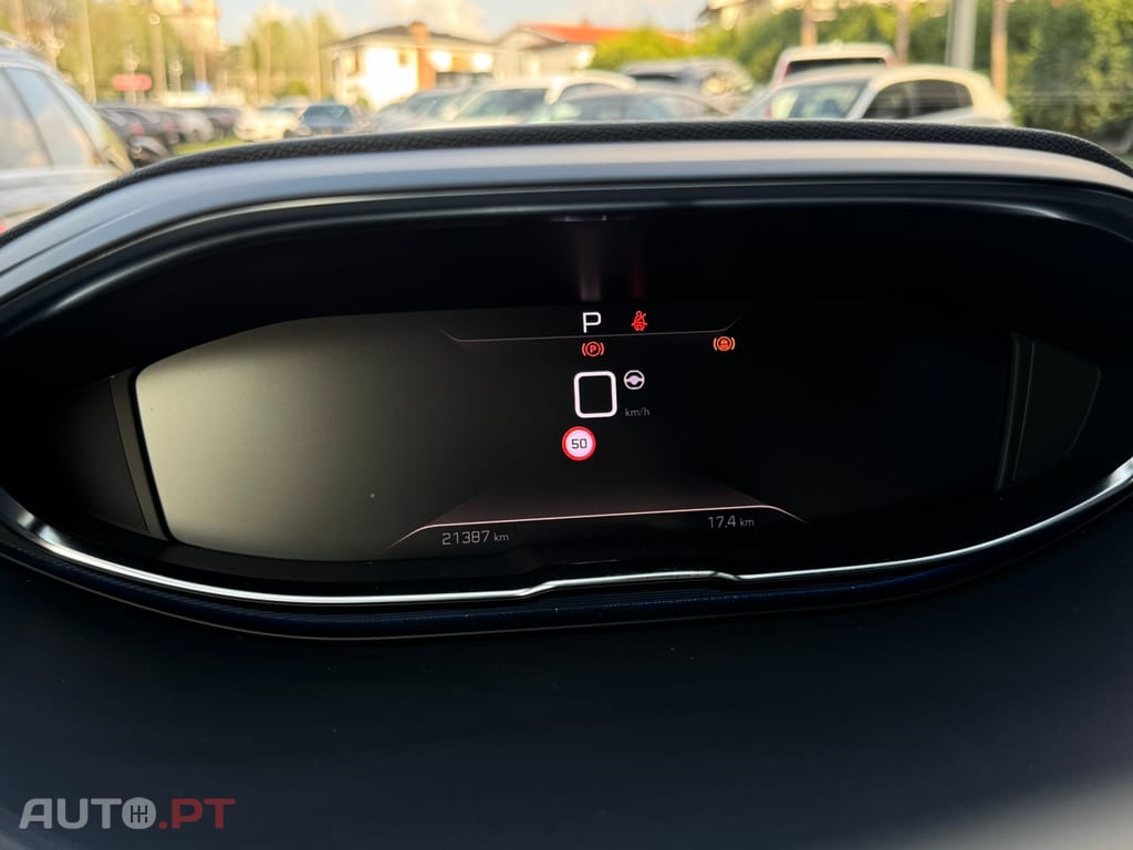 Peugeot 3008 1.5 BlueHDi GT EAT8