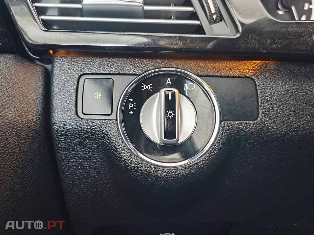 Mercedes-Benz E 250 BlueTEC Avantgarde Auto.