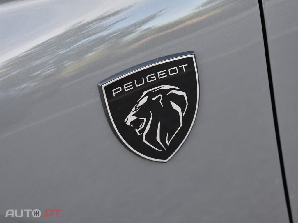 Peugeot E-308 54 kWh GT