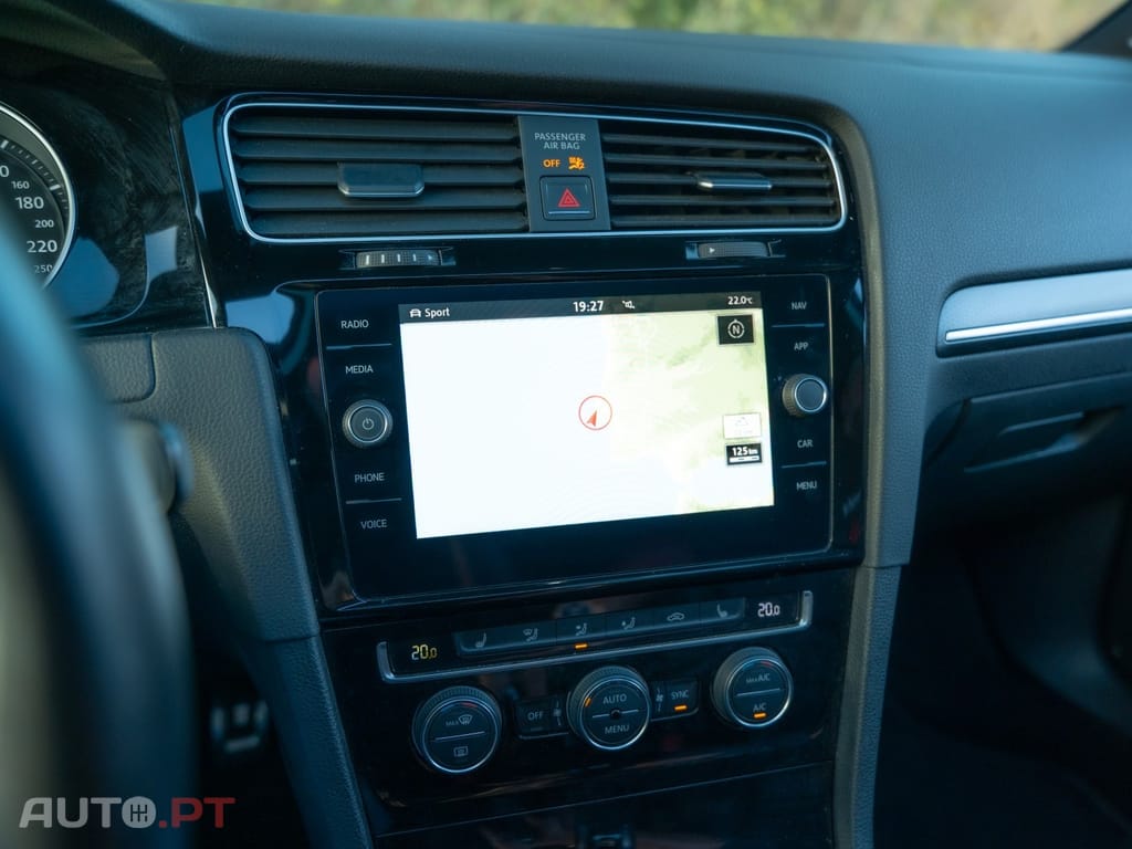 Volkswagen Golf 2.0 TSI GTI