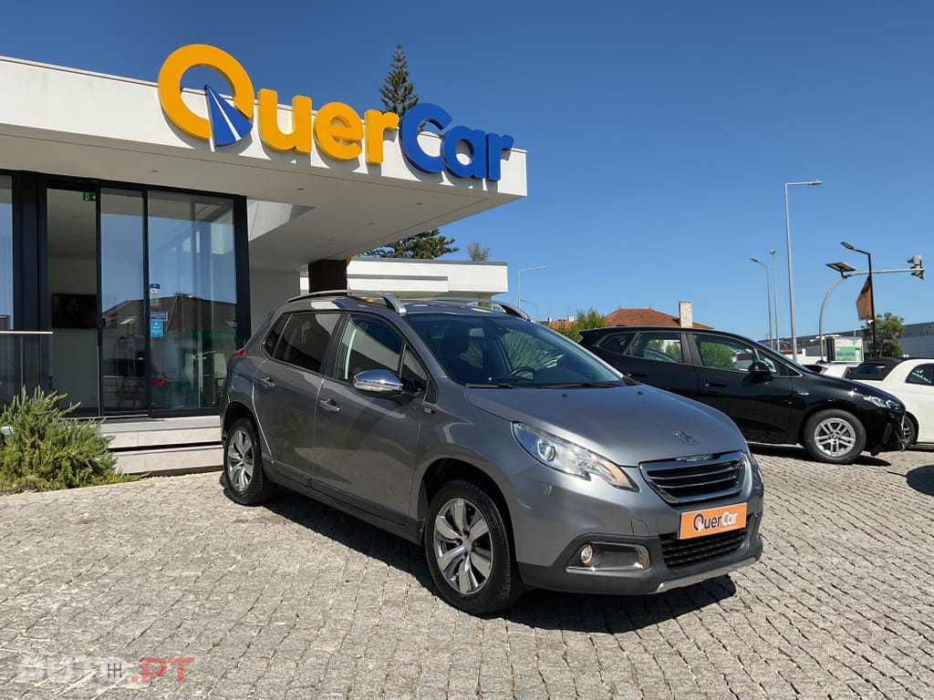 Peugeot 2008 1.2 PureTech Style