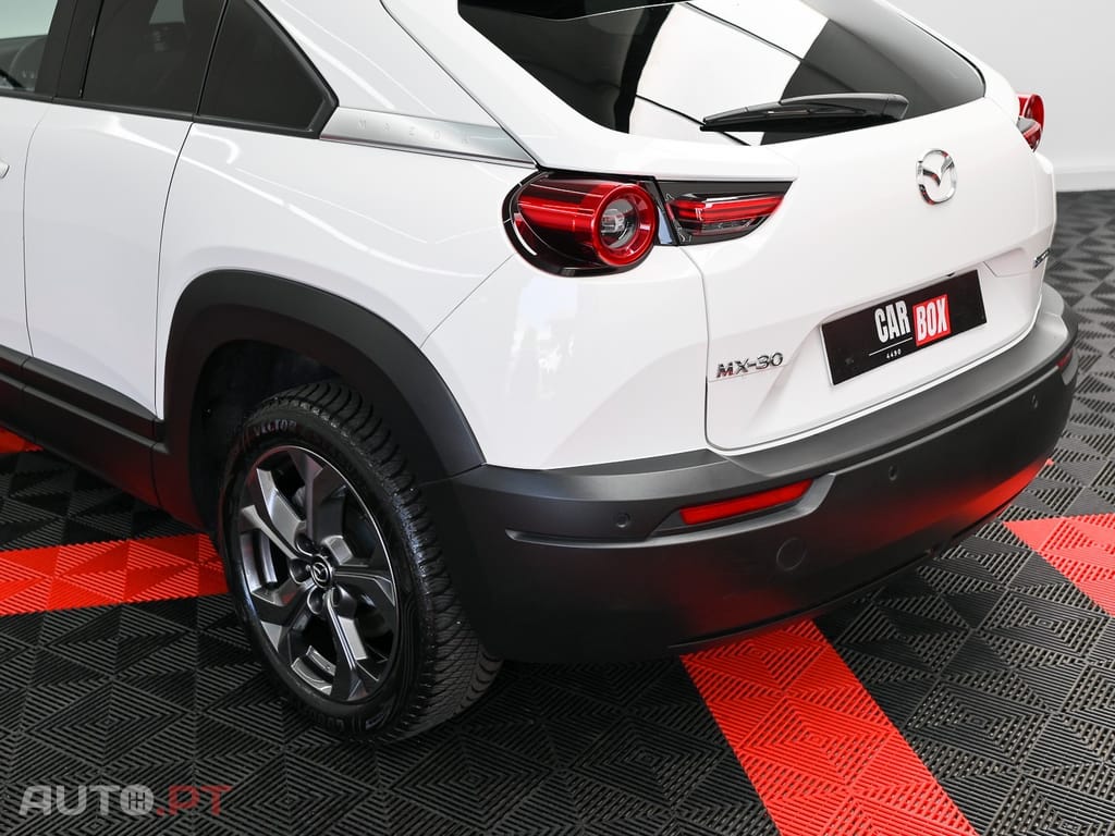 Mazda MX-30 e-SKYACTIV Advantage Industrial Vintage