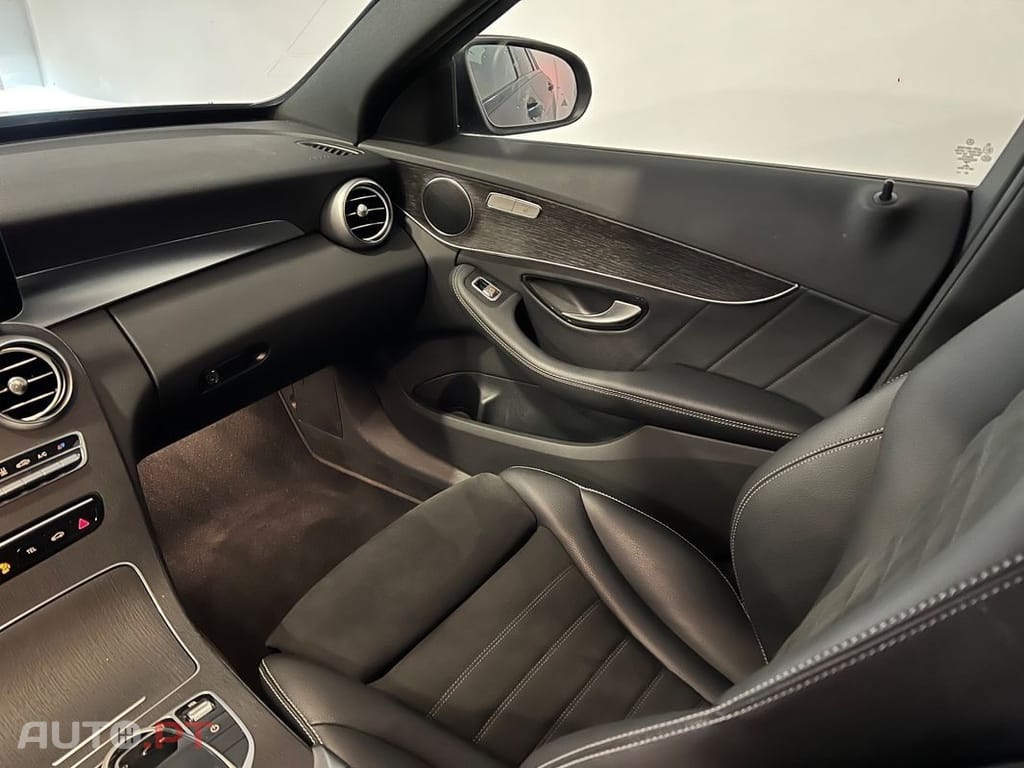 Mercedes-Benz C 300 de AMG Line