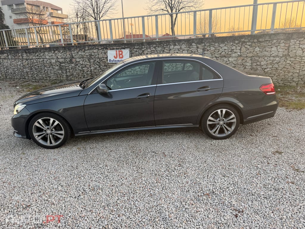 Mercedes-Benz E 300 BLUETEC Hybrid Avantgarde