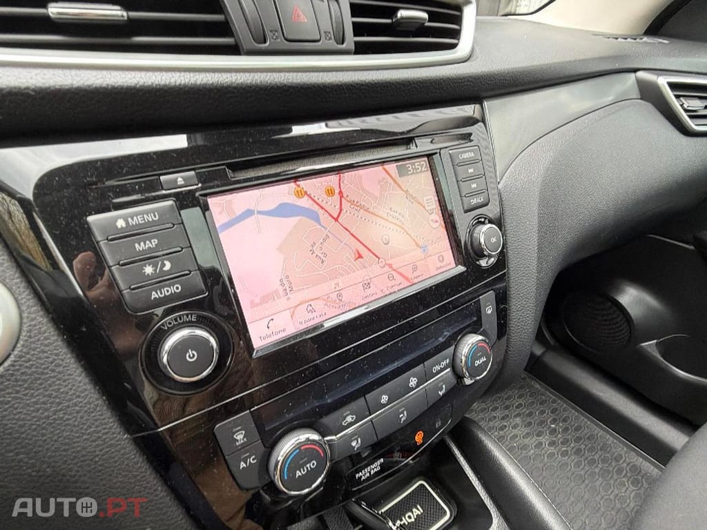 Nissan Qashqai 1.3 DIG-T N-Connecta