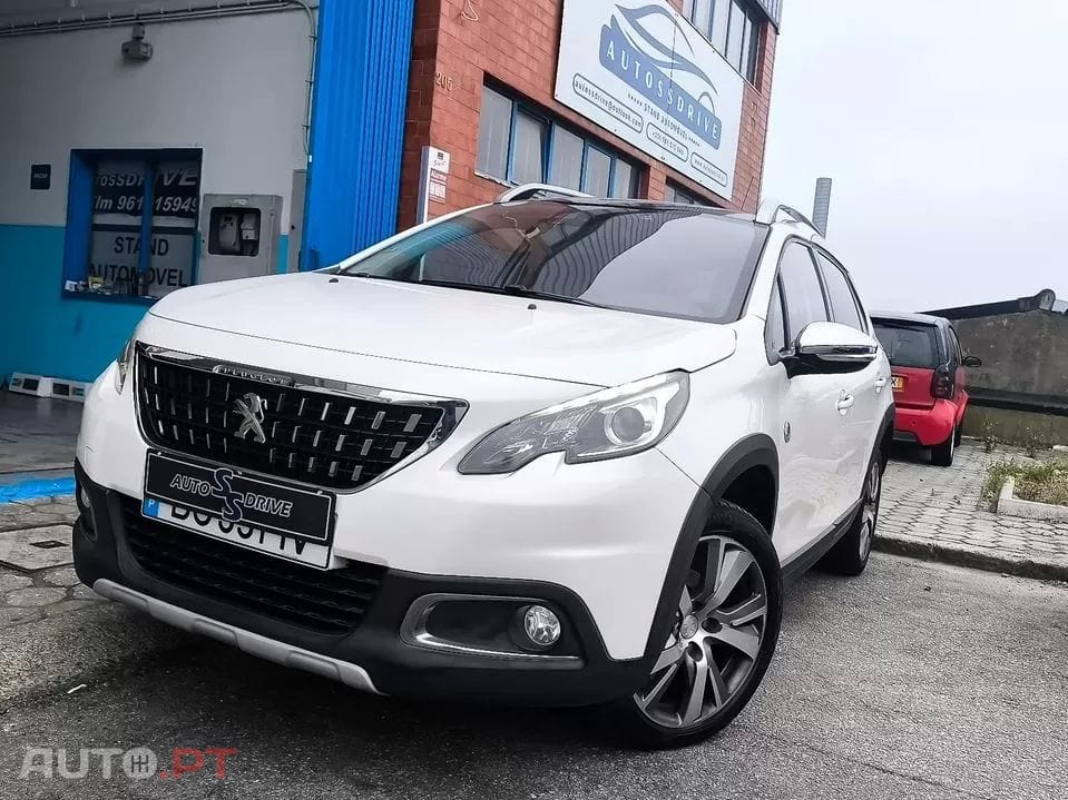 Peugeot 2008 1.2 PureTech Crossway EAT6