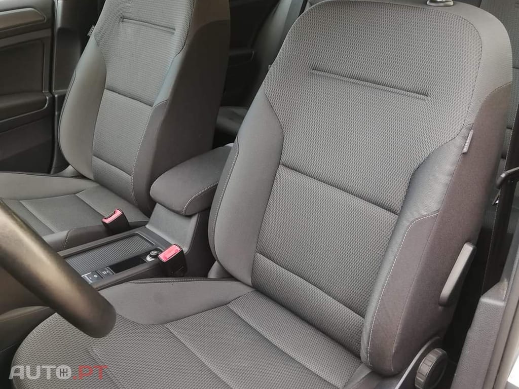 Volkswagen Golf Variant 1.6 TDi Confortline