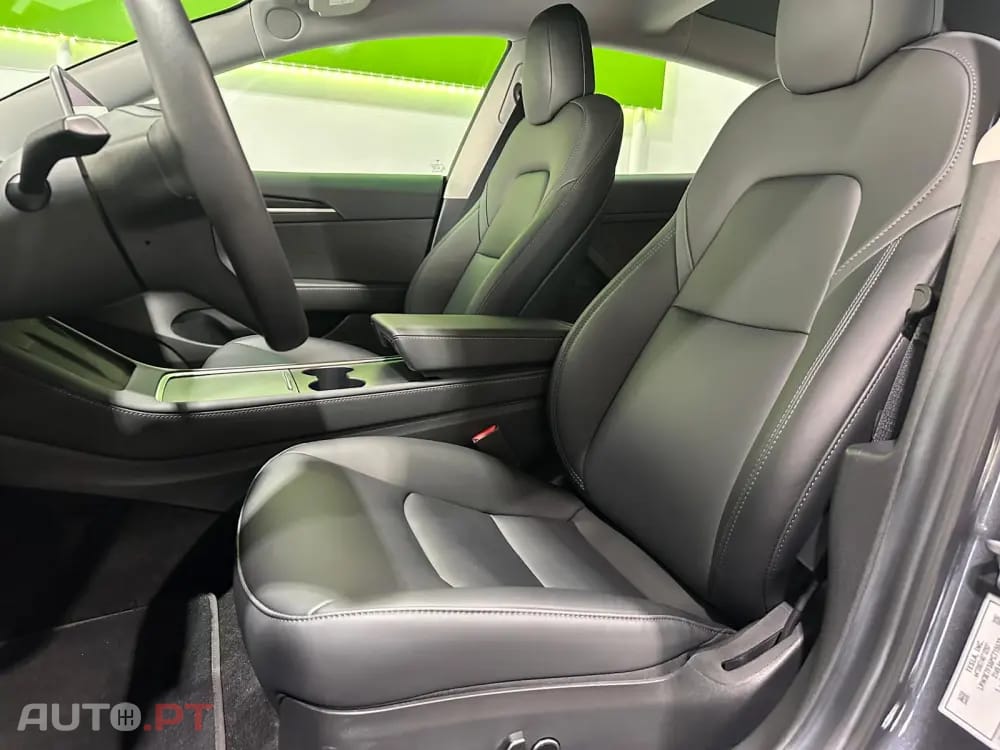 Tesla Model 3 Standard RWD Plus