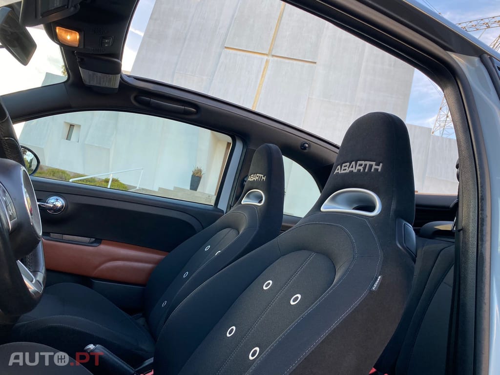 Abarth 595 1.4 T-Jet MTA