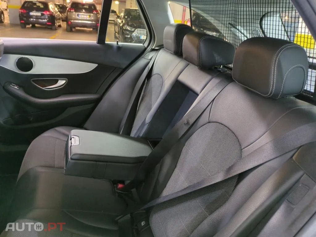 Mercedes-Benz C 300 de Avantgarde