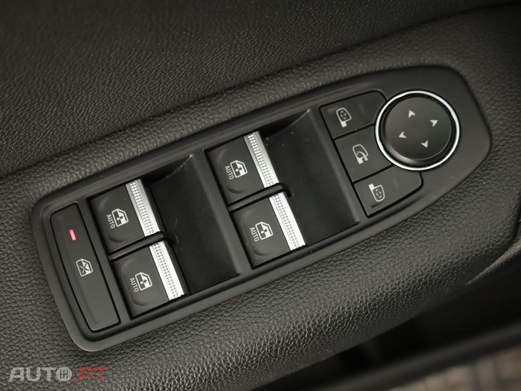 Renault Captur Captur 1.0 TCe Techno Bi-Fuel