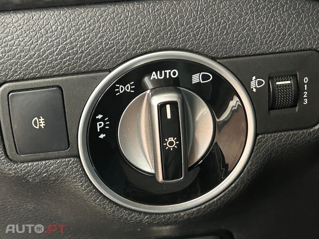 Mercedes-Benz A 180 CDi BlueEfficiency AMG Line