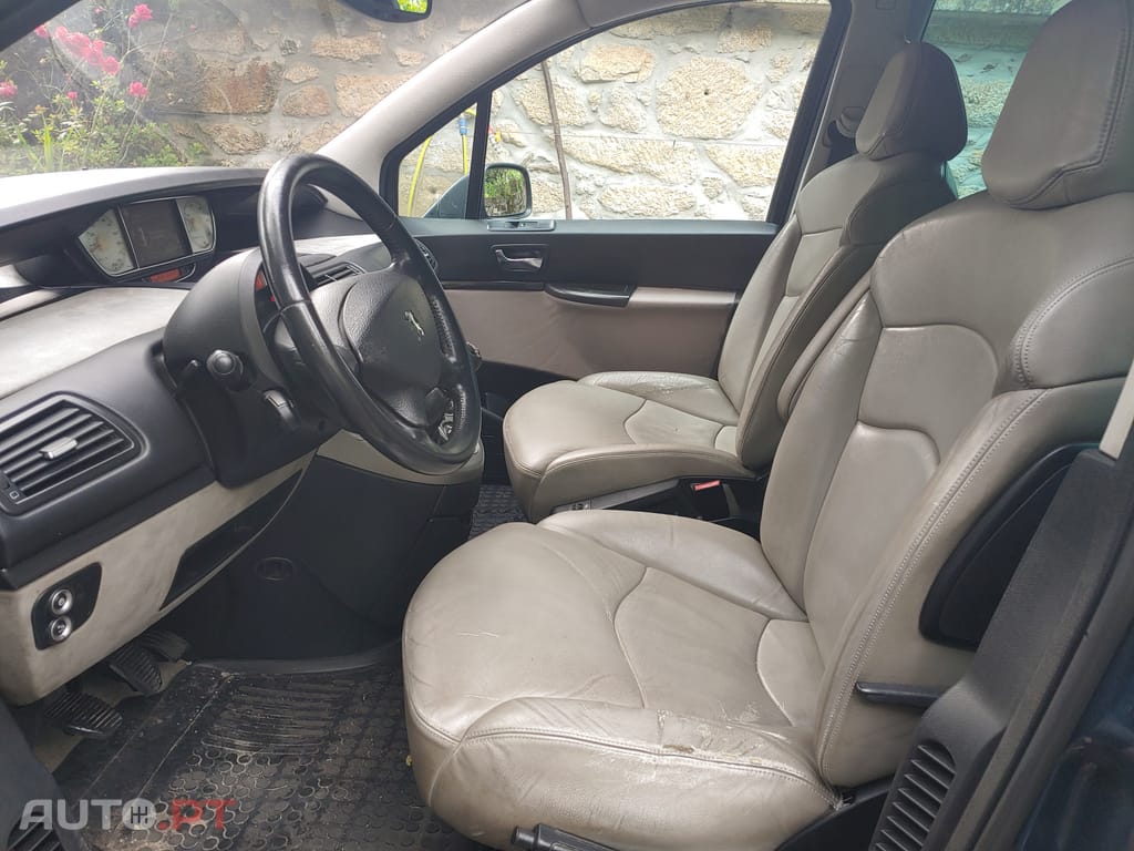 Peugeot 807 2.2 HDi 170cv
