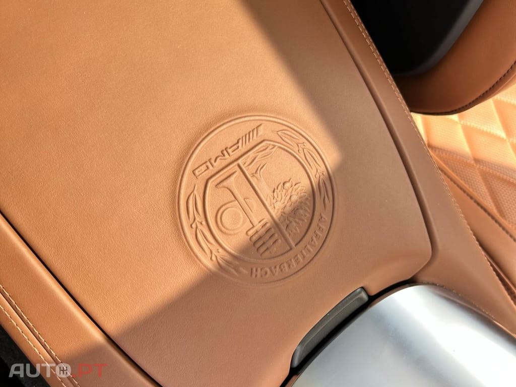 Mercedes-Benz AMG GT Coupe  V8 