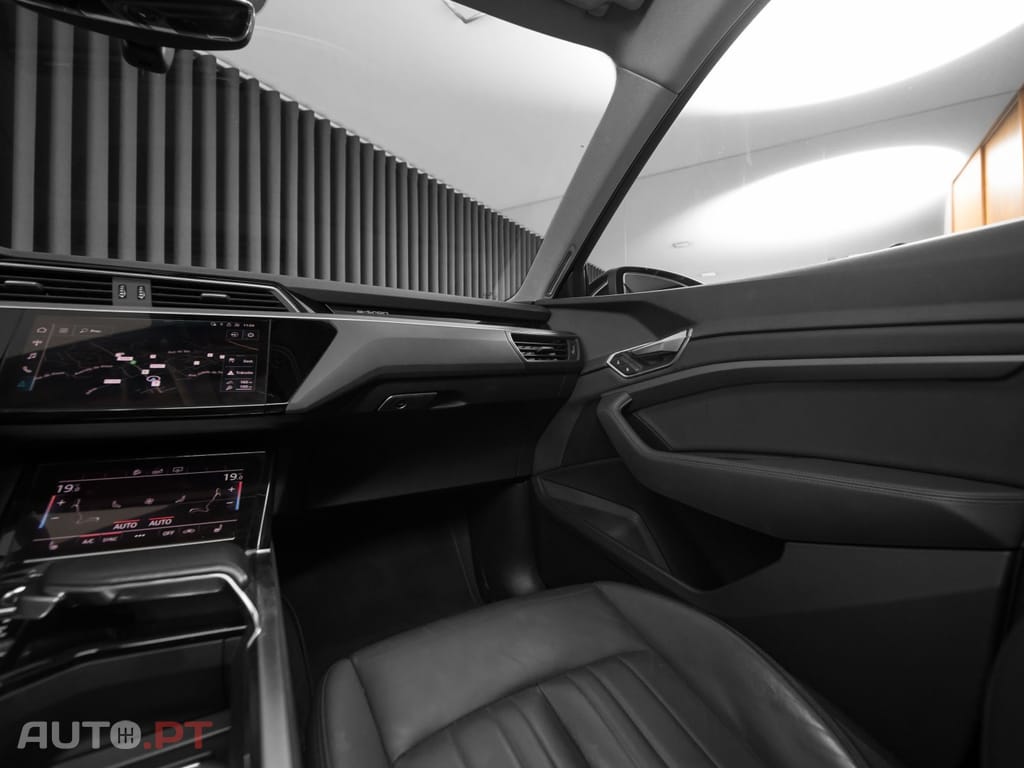 Audi E-Tron 50 quattro