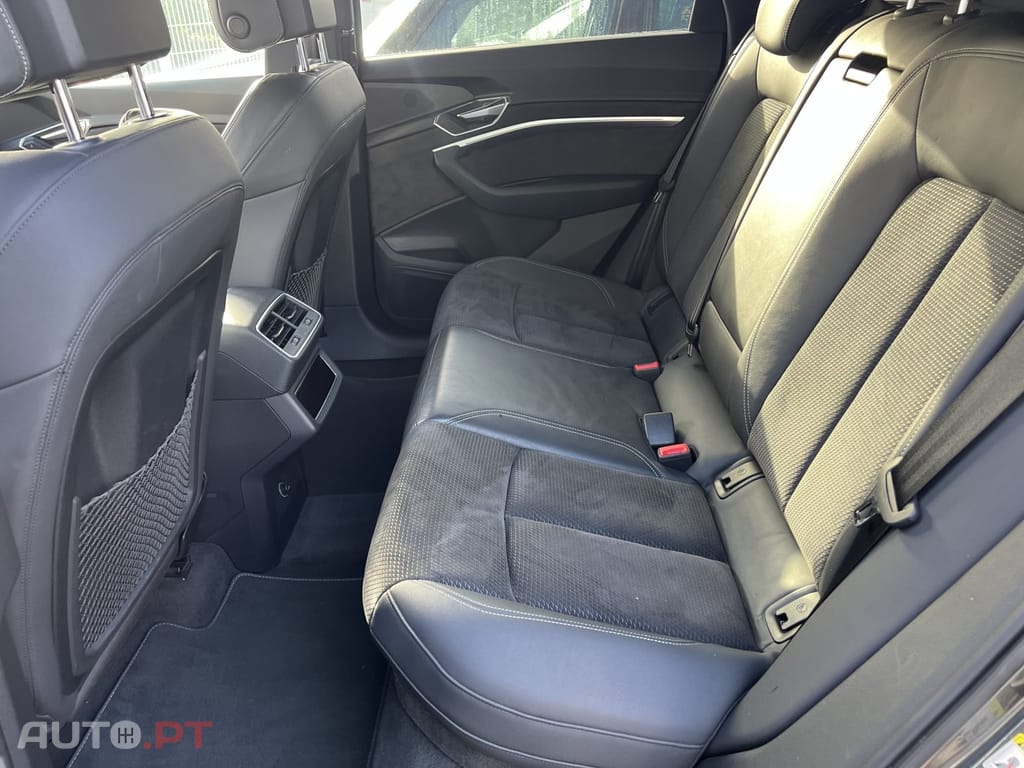 Audi E-Tron 55 quattro S line