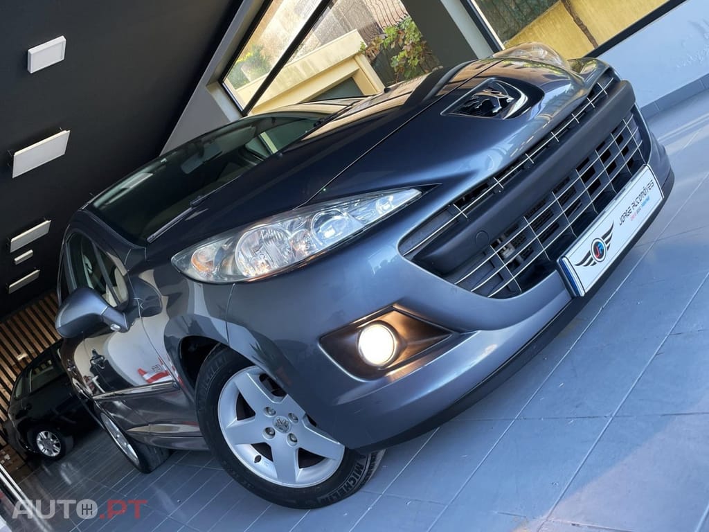 Peugeot 207 1.4 HDi SE Sportium