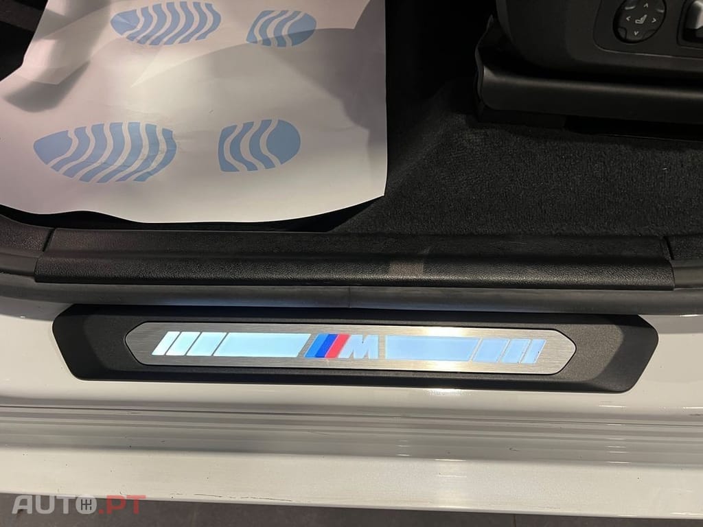 BMW iX3 M Sport Impressive