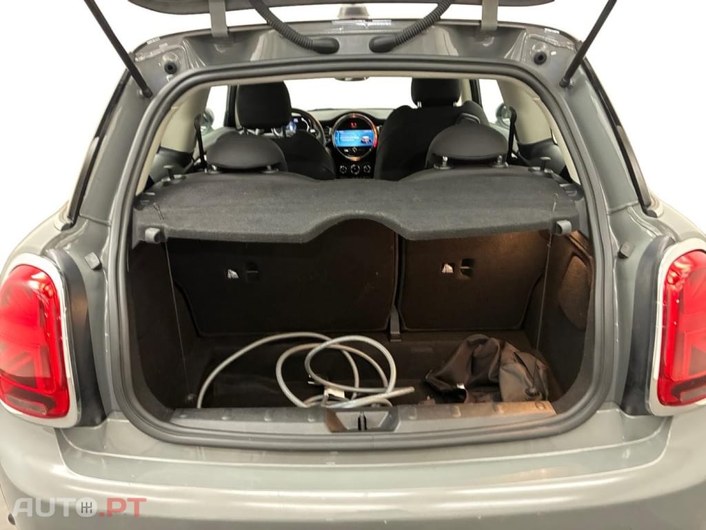 MINI Electric Cooper SE Premium Edition
