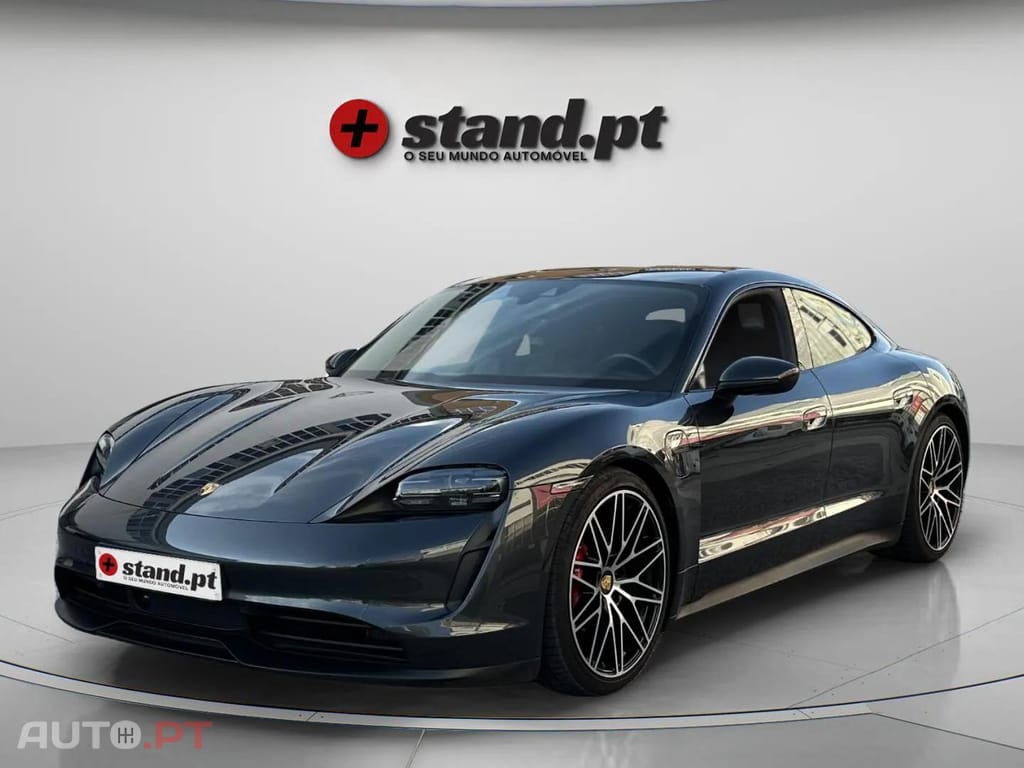 Porsche Taycan 4S