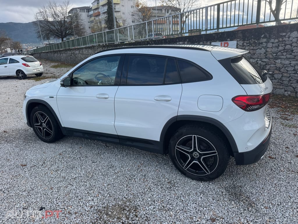 Mercedes-Benz GLA 250 e AMG Line