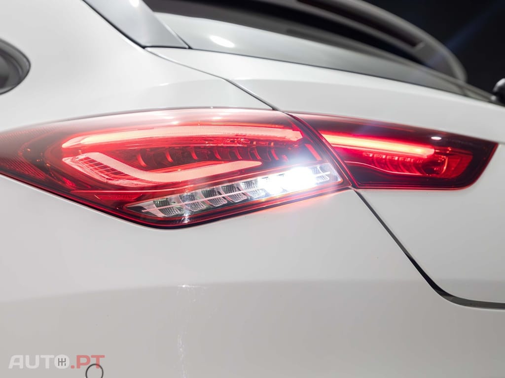 Mercedes-Benz CLA 180 d Shooting Brake AMG Line Aut.