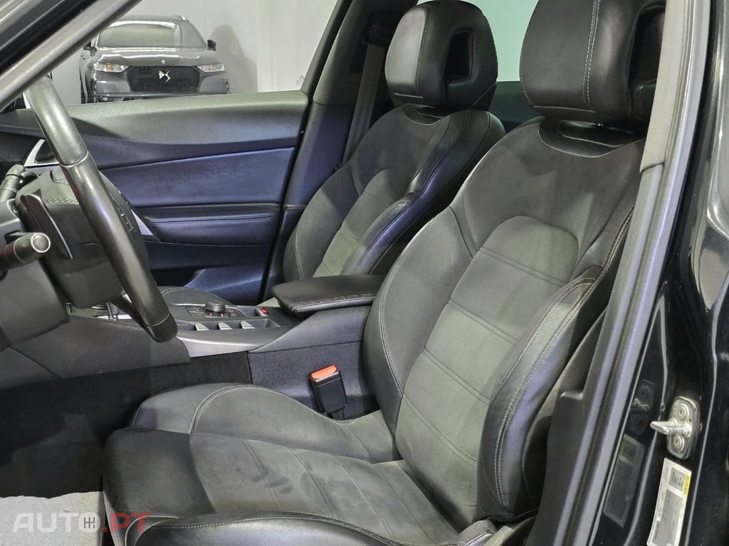 Citroen DS5 2.0 HDi Hybrid4 Sport Chic CMP6