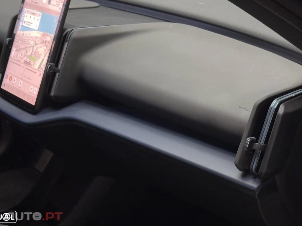 Volvo EX30 Single Motor Extended Range RWD Core