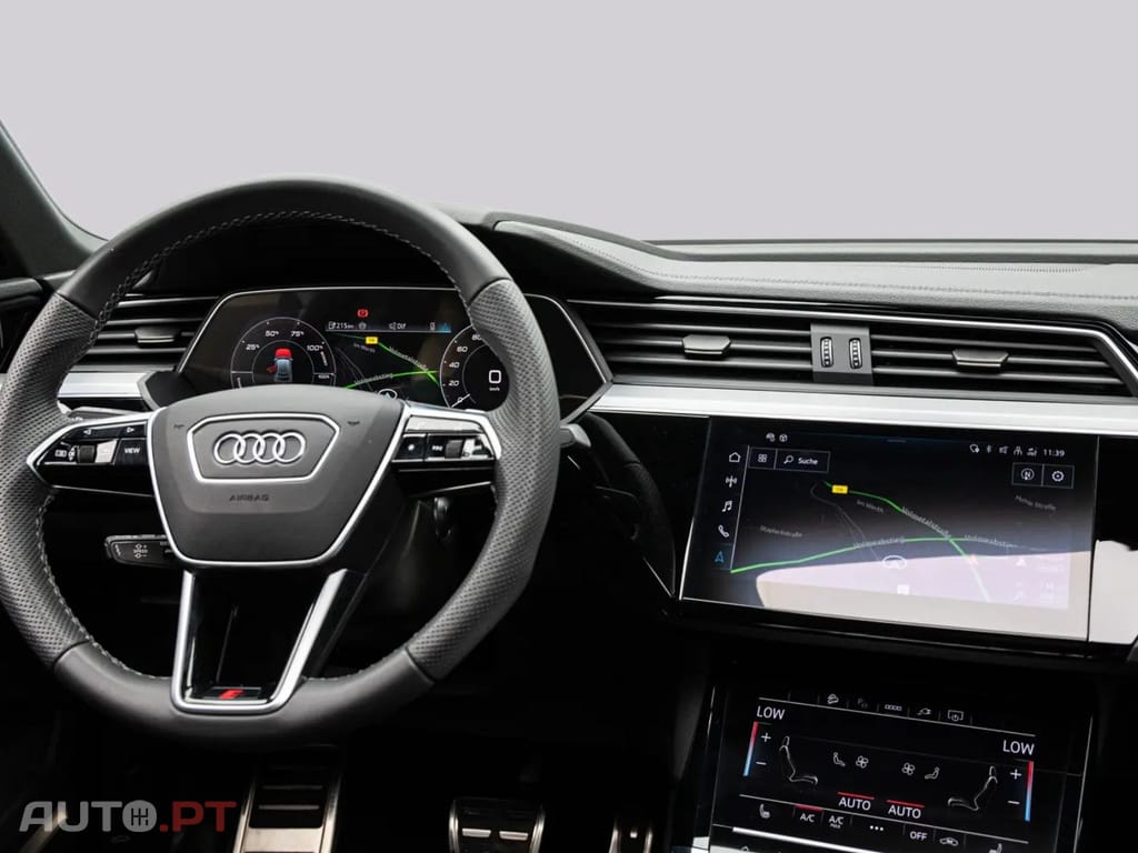 Audi Q8 E-Tron 55 2x S LINE BLACK I.V.A DEDUTÍVEL