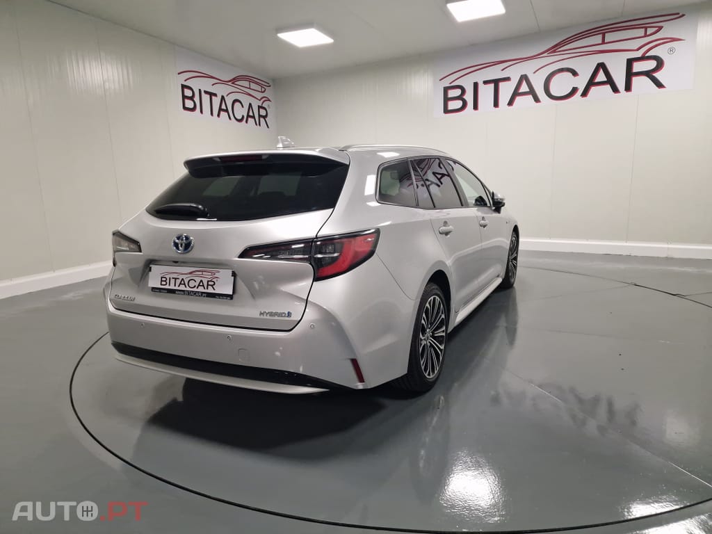 Toyota Corolla Touring Sports 1.8 Hybrid Comfort+P.Sport