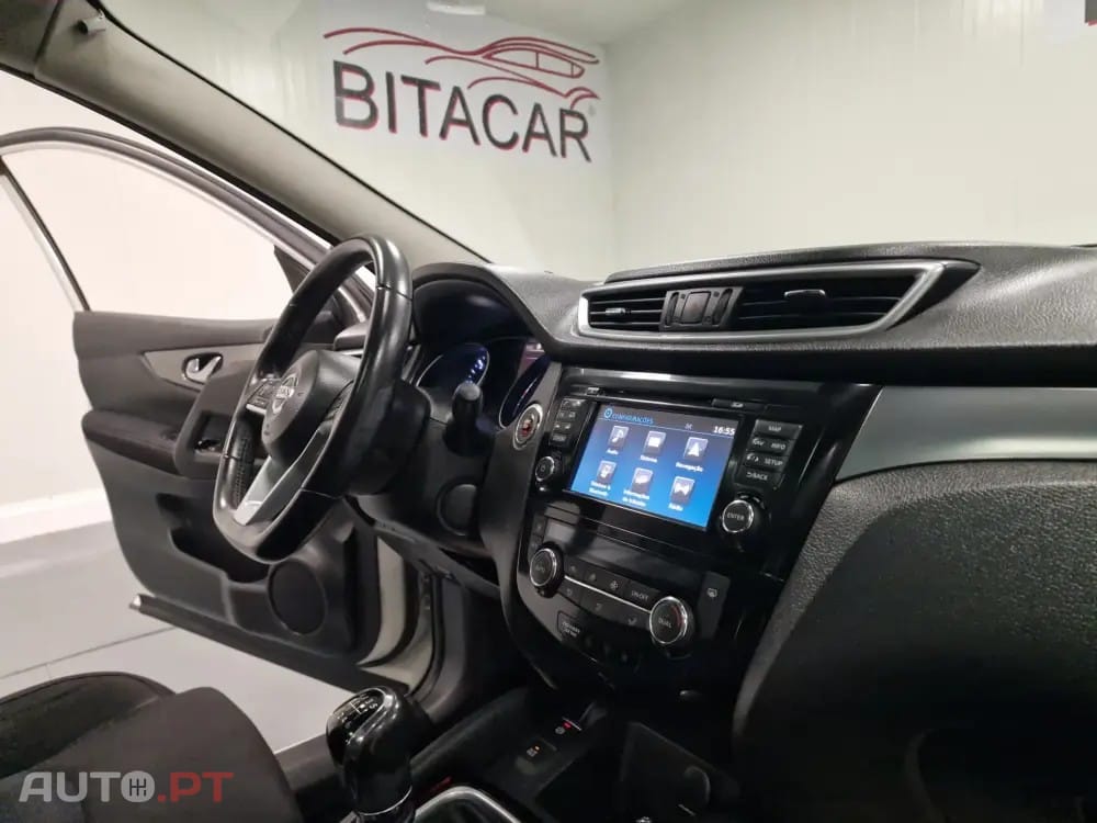 Nissan Qashqai 1.5 dCi N-Connecta