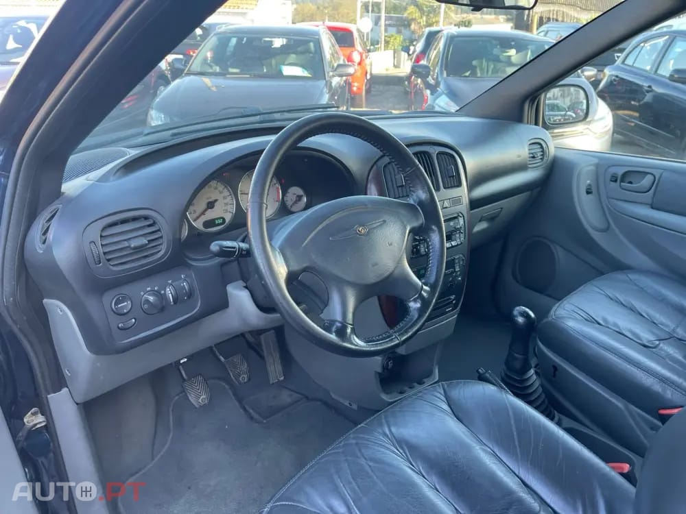 Chrysler Voyager 2.5 CRD LX